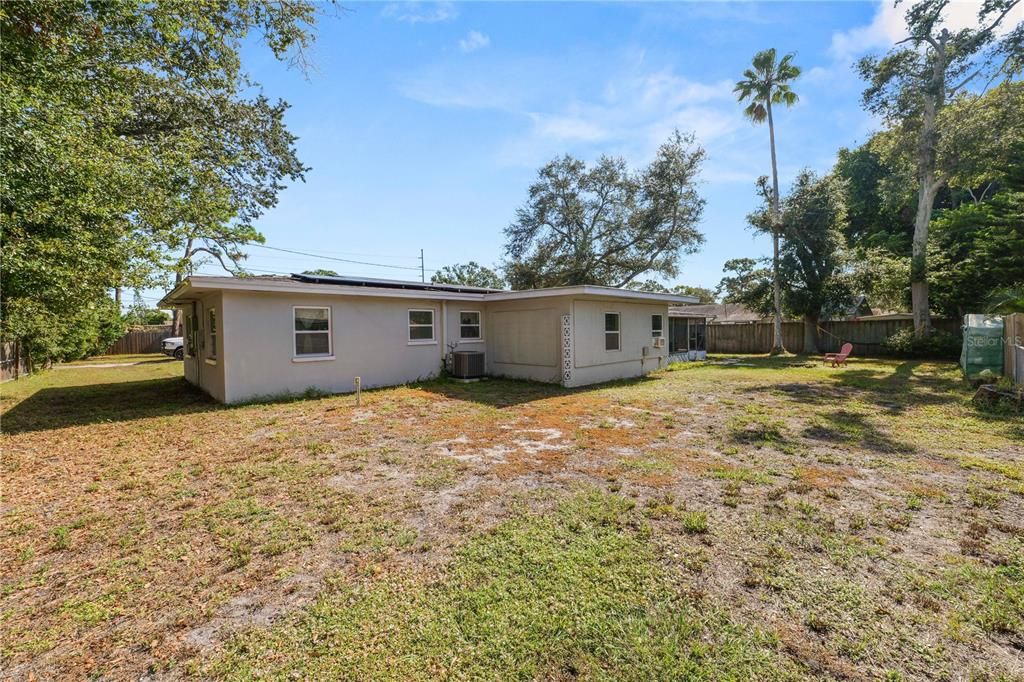 For Sale: $387,000 (3 beds, 2 baths, 1224 Square Feet)