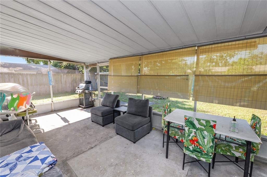 For Sale: $387,000 (3 beds, 2 baths, 1224 Square Feet)