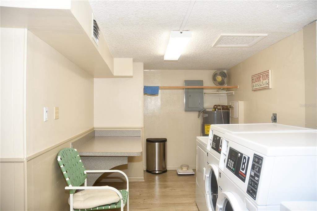 En Venta: $407,740 (3 camas, 3 baños, 1628 Pies cuadrados)