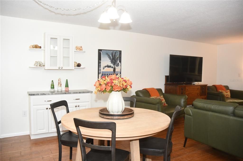 For Sale: $407,740 (3 beds, 3 baths, 1628 Square Feet)