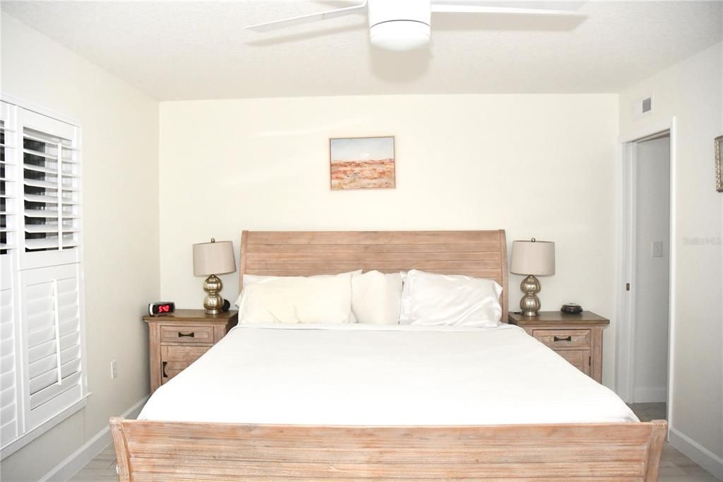 For Sale: $407,740 (3 beds, 3 baths, 1628 Square Feet)