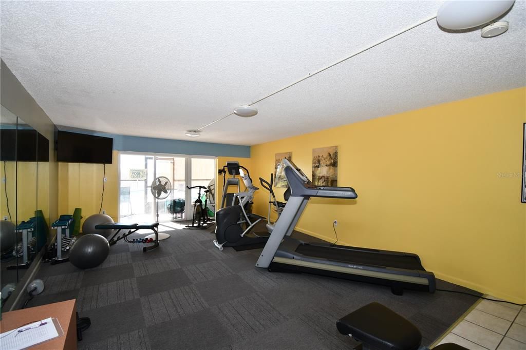 For Sale: $407,740 (3 beds, 3 baths, 1628 Square Feet)