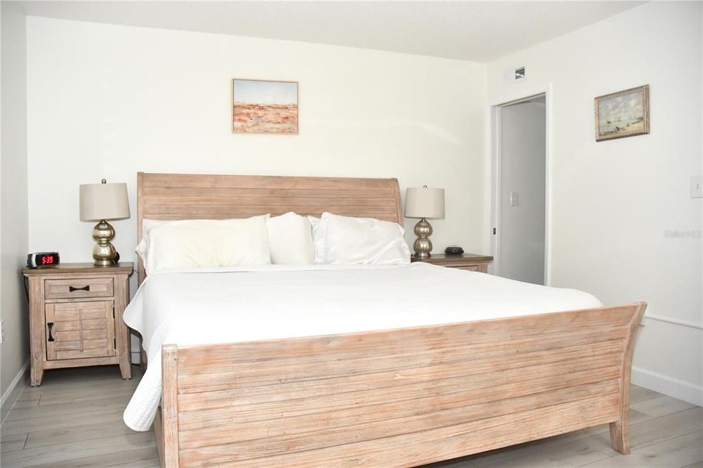 For Sale: $407,740 (3 beds, 3 baths, 1628 Square Feet)