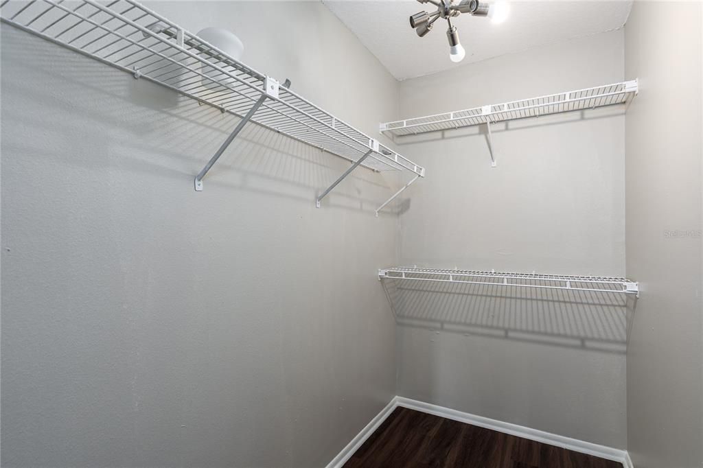 В аренду: $1,650 (2 спален, 2 ванн, 960 Квадратных фут)