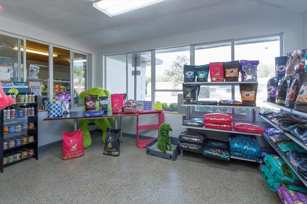 En Venta: $395,000 (0 camas, 0 baños, 2872 Pies cuadrados)