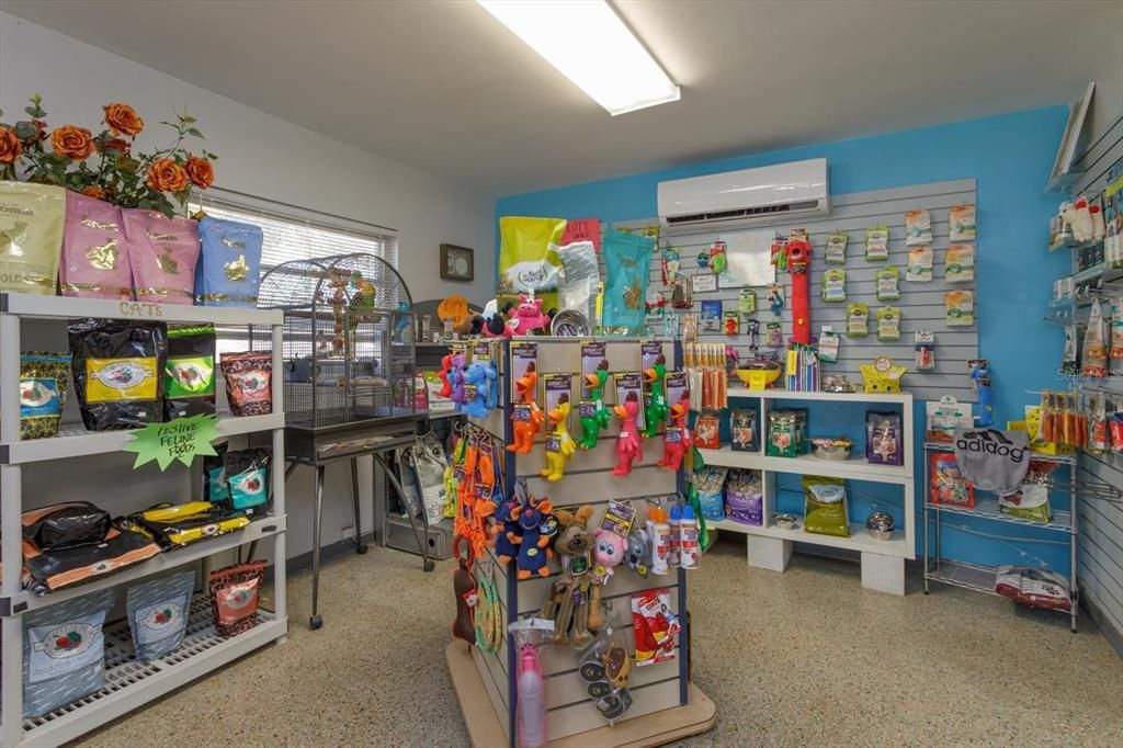 En Venta: $395,000 (0 camas, 0 baños, 2872 Pies cuadrados)