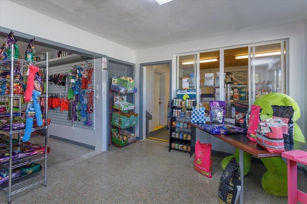 En Venta: $395,000 (0 camas, 0 baños, 2872 Pies cuadrados)