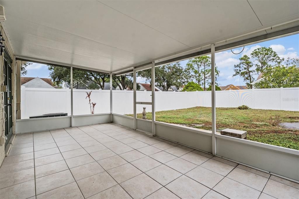 На продажу: $375,000 (3 спален, 2 ванн, 1244 Квадратных фут)