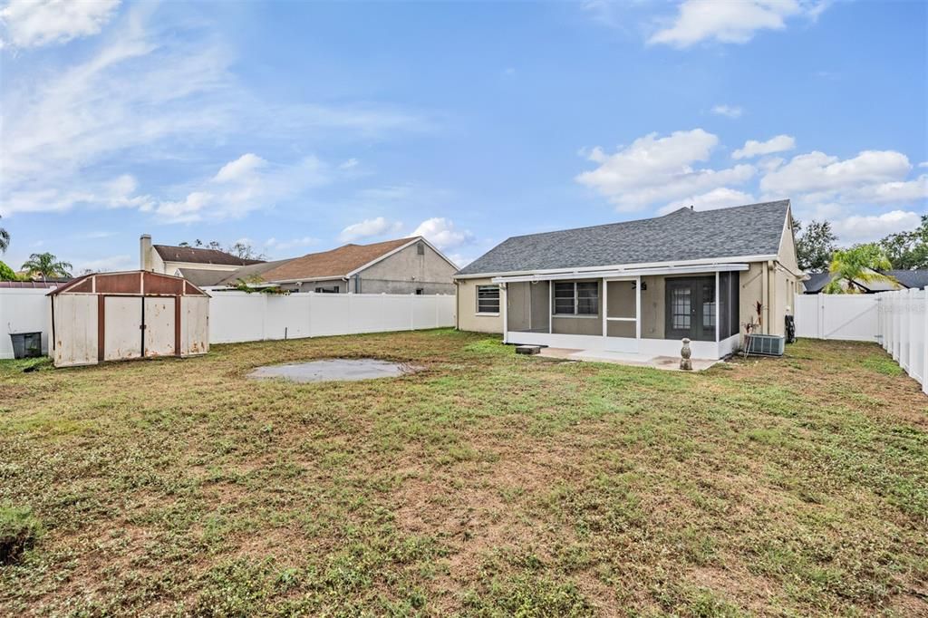 На продажу: $375,000 (3 спален, 2 ванн, 1244 Квадратных фут)