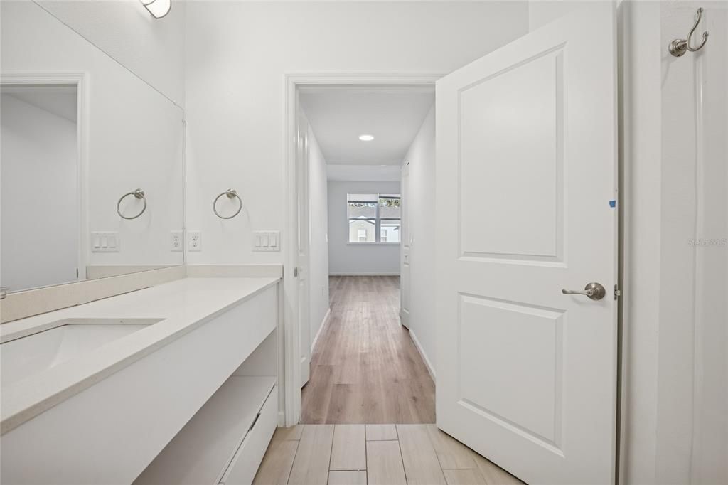 В аренду: $2,150 (3 спален, 2 ванн, 1142 Квадратных фут)