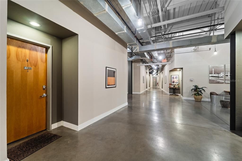 出租: $4,500 (2 贝兹, 2 浴室, 1398 平方英尺)