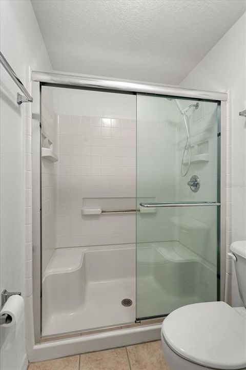 На продажу: $268,500 (3 спален, 2 ванн, 1245 Квадратных фут)