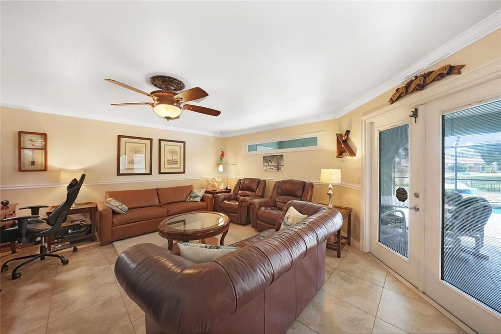 待售: $485,000 (3 贝兹, 2 浴室, 2280 平方英尺)