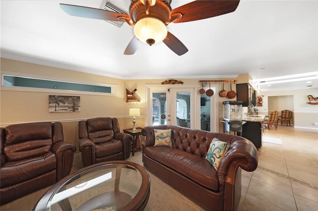 待售: $485,000 (3 贝兹, 2 浴室, 2280 平方英尺)