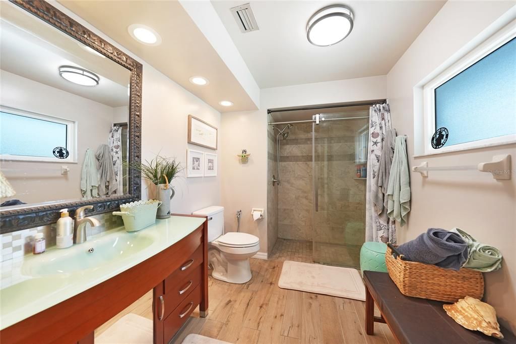 待售: $485,000 (3 贝兹, 2 浴室, 2280 平方英尺)