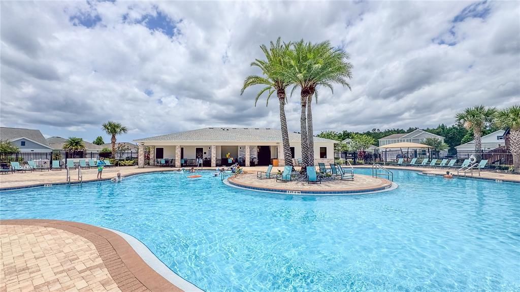 En Venta: $609,990 (4 camas, 3 baños, 2655 Pies cuadrados)