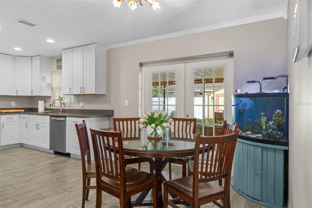 На продажу: $340,000 (3 спален, 2 ванн, 1120 Квадратных фут)