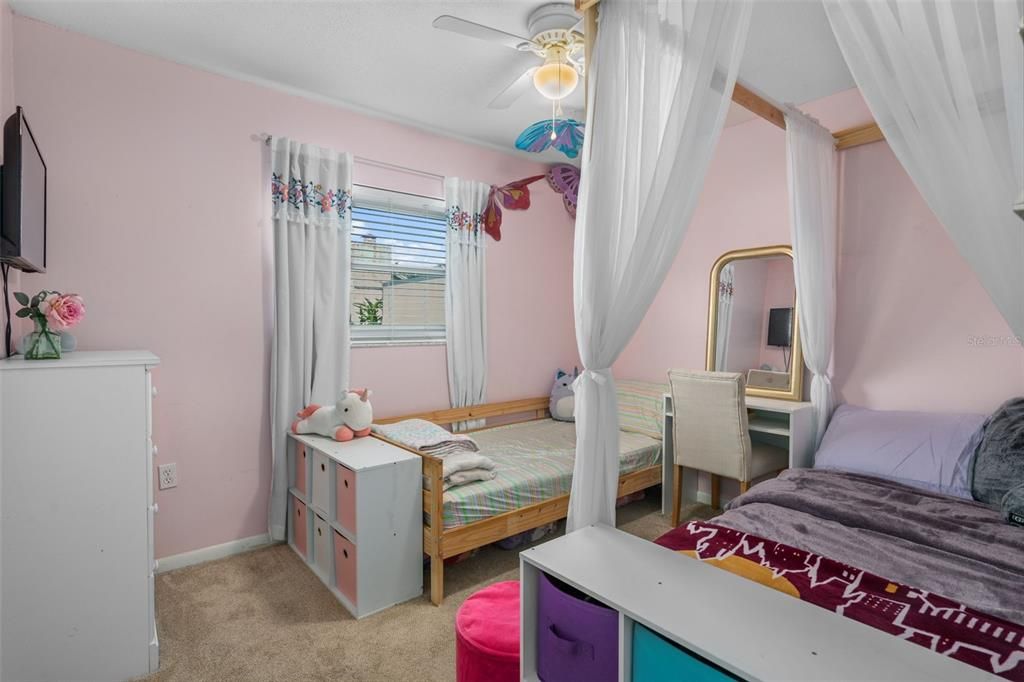 На продажу: $340,000 (3 спален, 2 ванн, 1120 Квадратных фут)