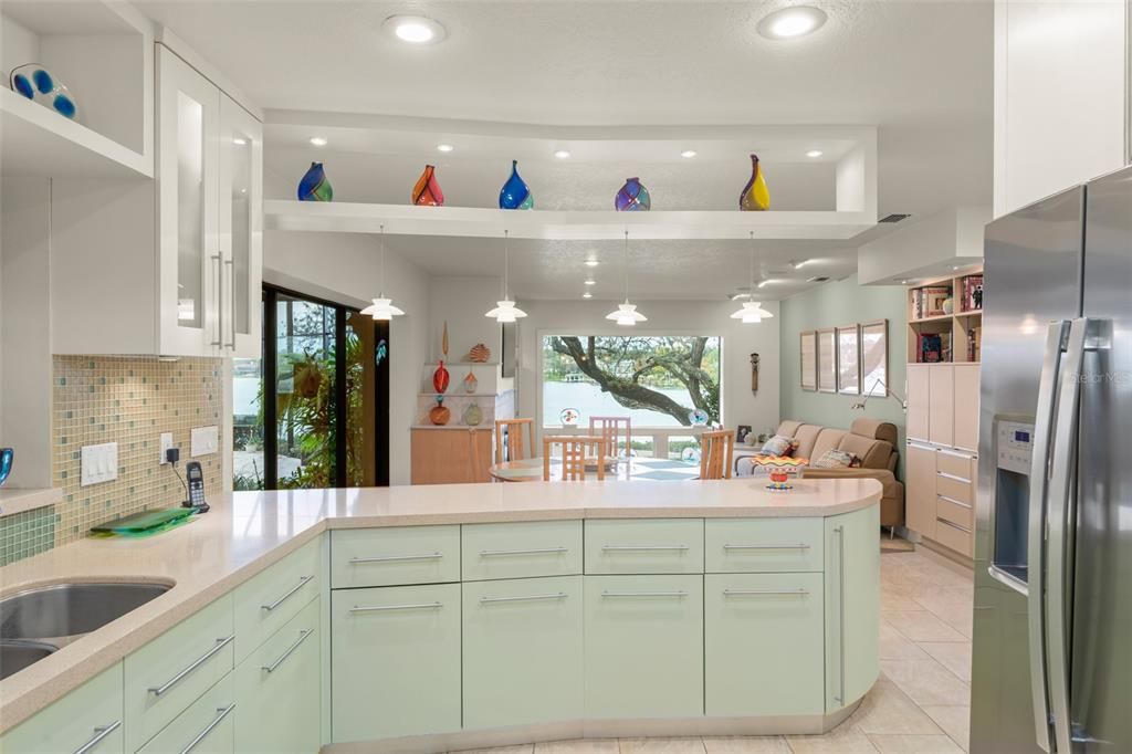 待售: $1,275,000 (5 贝兹, 3 浴室, 2646 平方英尺)