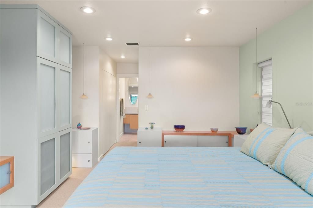 待售: $1,275,000 (5 贝兹, 3 浴室, 2646 平方英尺)