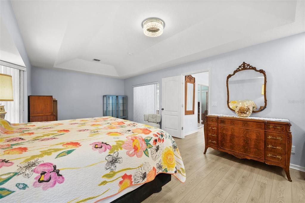 На продажу: $565,000 (3 спален, 2 ванн, 2089 Квадратных фут)