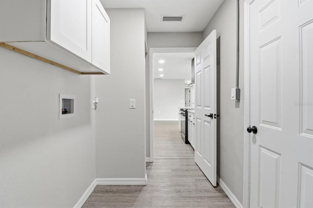 待售: $210,000 (3 贝兹, 2 浴室, 1160 平方英尺)