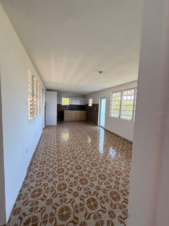 En Venta: $225,000 (3 camas, 2 baños, 1062 Pies cuadrados)