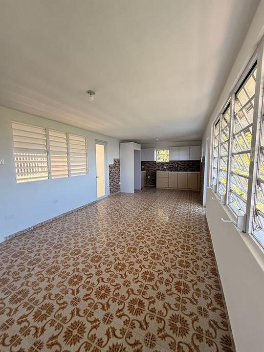 En Venta: $225,000 (3 camas, 2 baños, 1062 Pies cuadrados)