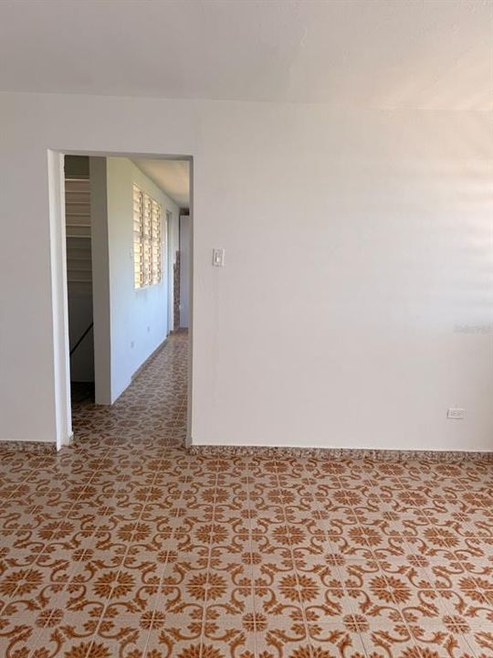 En Venta: $225,000 (3 camas, 2 baños, 1062 Pies cuadrados)