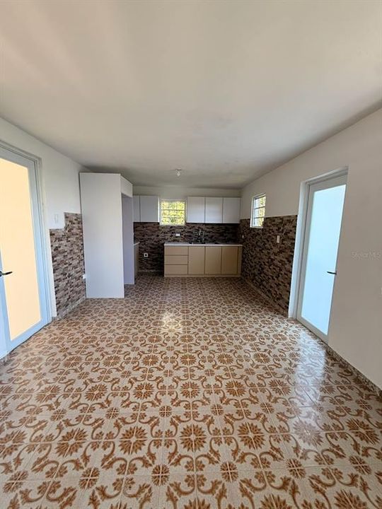 En Venta: $225,000 (3 camas, 2 baños, 1062 Pies cuadrados)