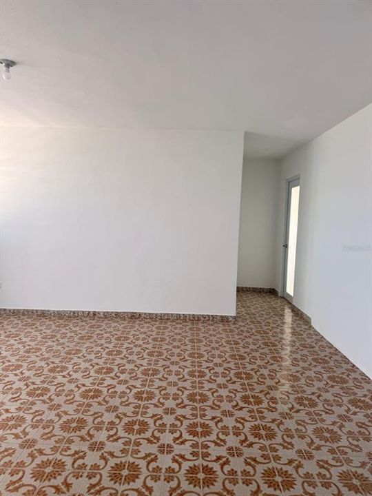 En Venta: $225,000 (3 camas, 2 baños, 1062 Pies cuadrados)