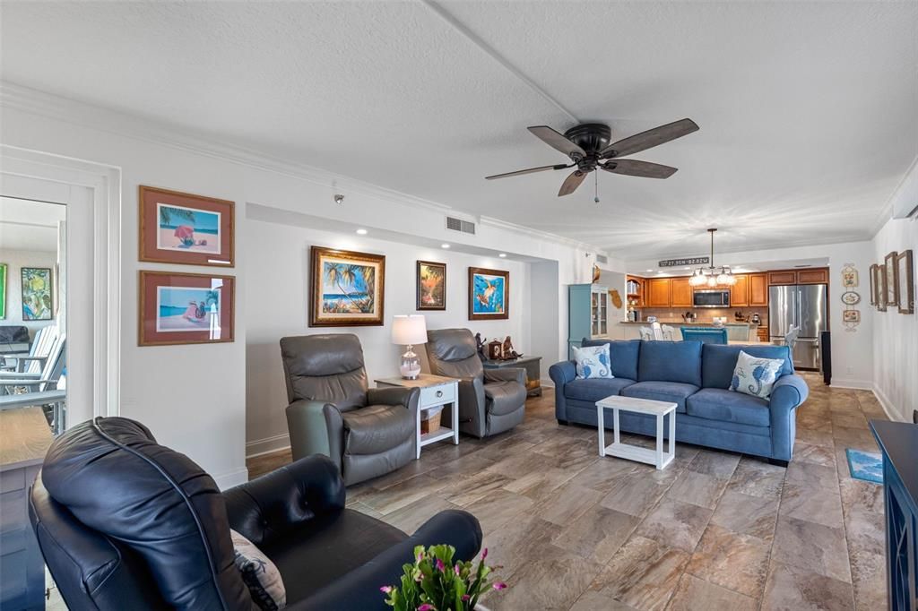 For Sale: $859,000 (2 beds, 2 baths, 1394 Square Feet)