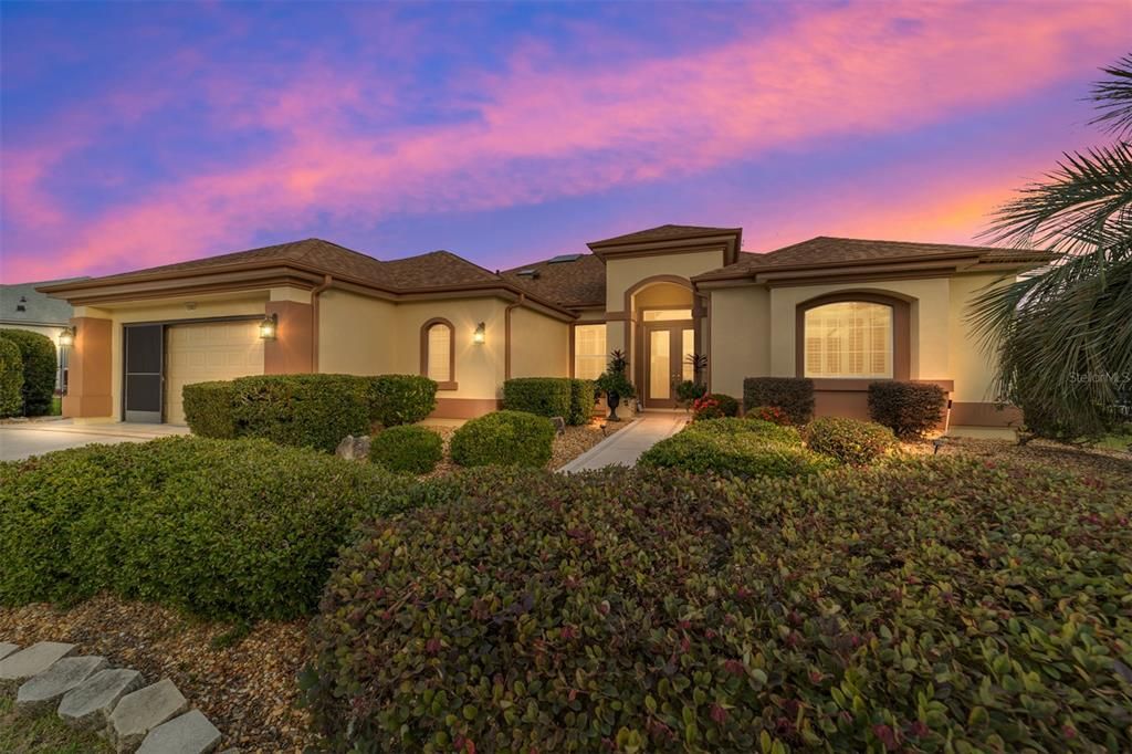 For Sale: $489,900 (3 beds, 2 baths, 2459 Square Feet)