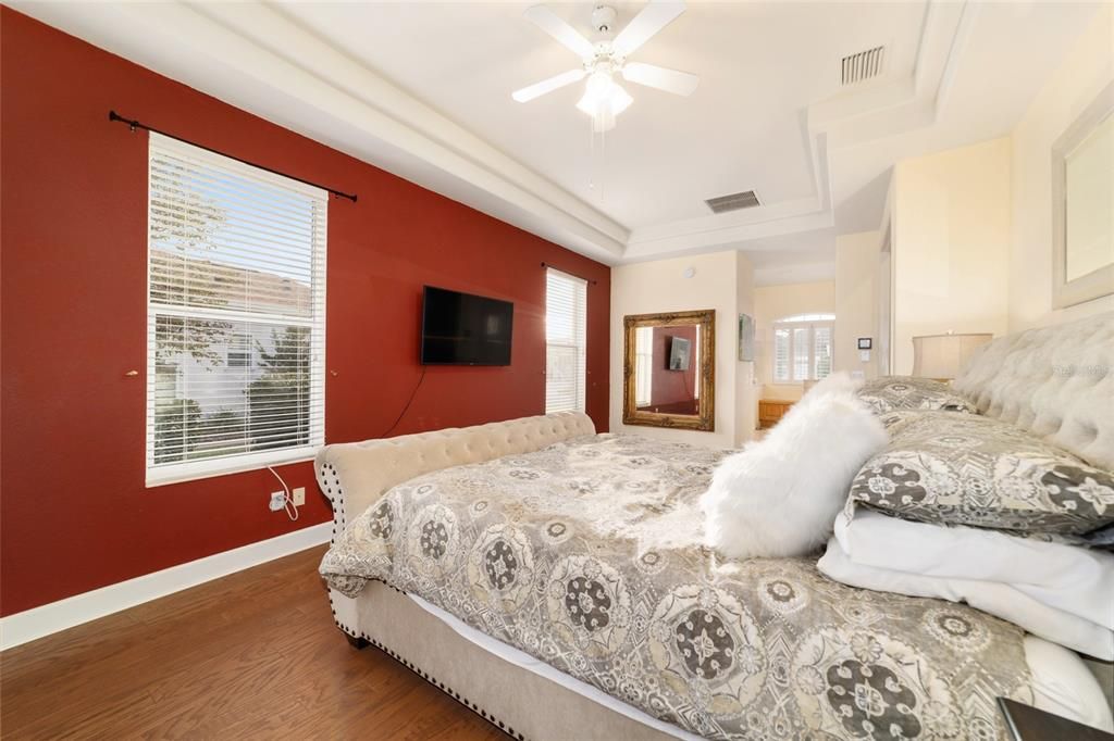 For Sale: $489,900 (3 beds, 2 baths, 2459 Square Feet)