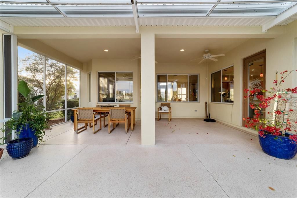 For Sale: $489,900 (3 beds, 2 baths, 2459 Square Feet)