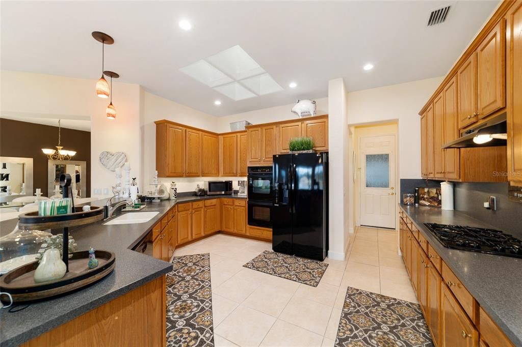 For Sale: $489,900 (3 beds, 2 baths, 2459 Square Feet)
