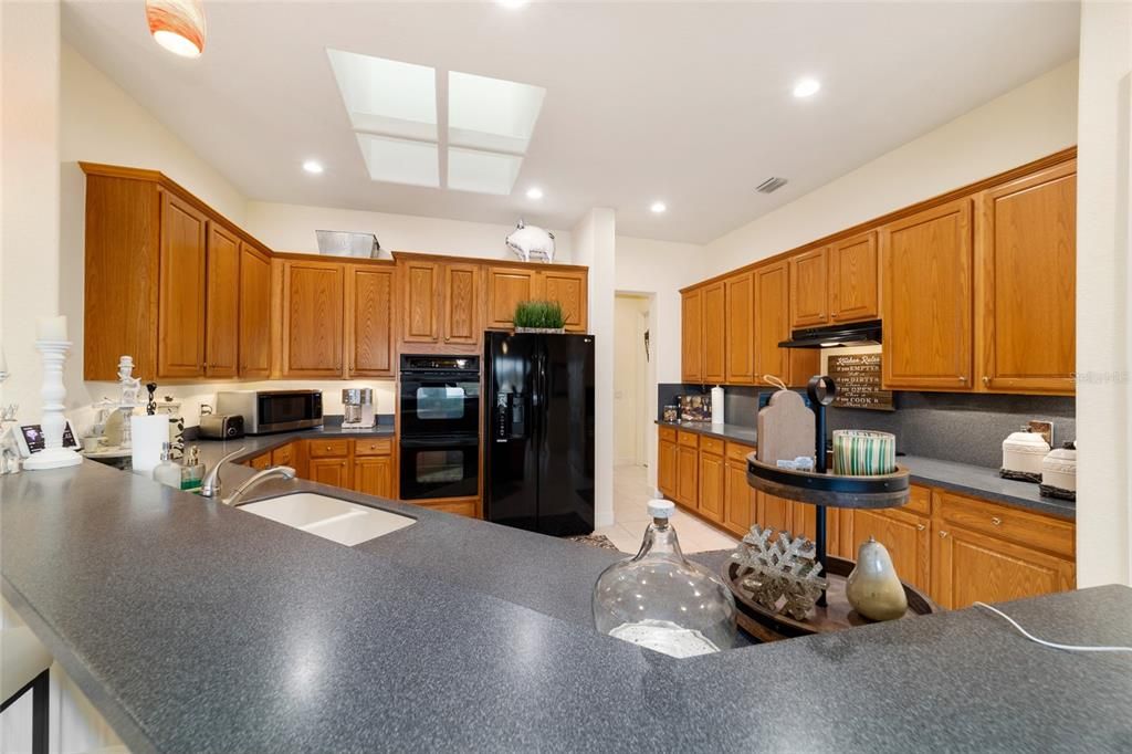 For Sale: $489,900 (3 beds, 2 baths, 2459 Square Feet)