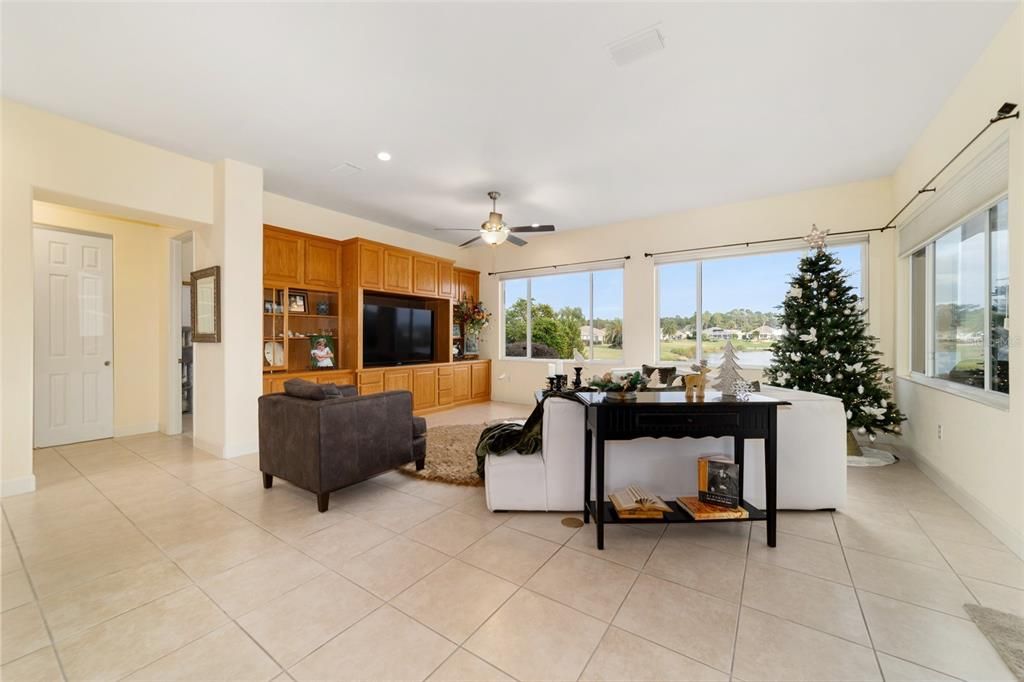 For Sale: $489,900 (3 beds, 2 baths, 2459 Square Feet)