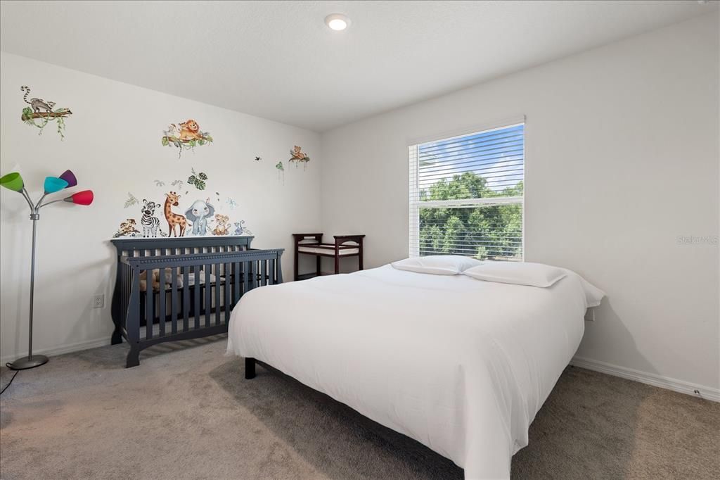 For Sale: $350,000 (3 beds, 2 baths, 1662 Square Feet)