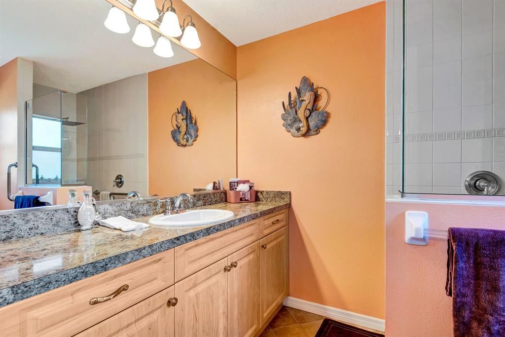 For Sale: $319,000 (3 beds, 2 baths, 1285 Square Feet)