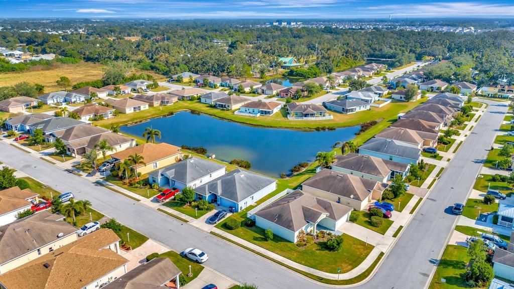 For Sale: $319,000 (3 beds, 2 baths, 1285 Square Feet)