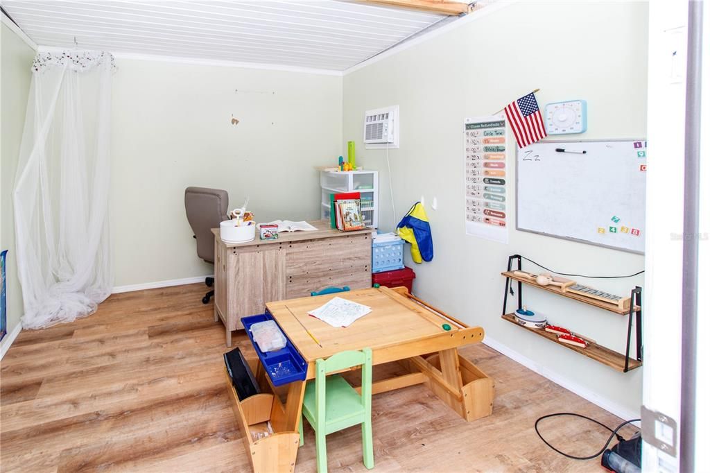 En Venta: $184,900 (2 camas, 1 baños, 861 Pies cuadrados)