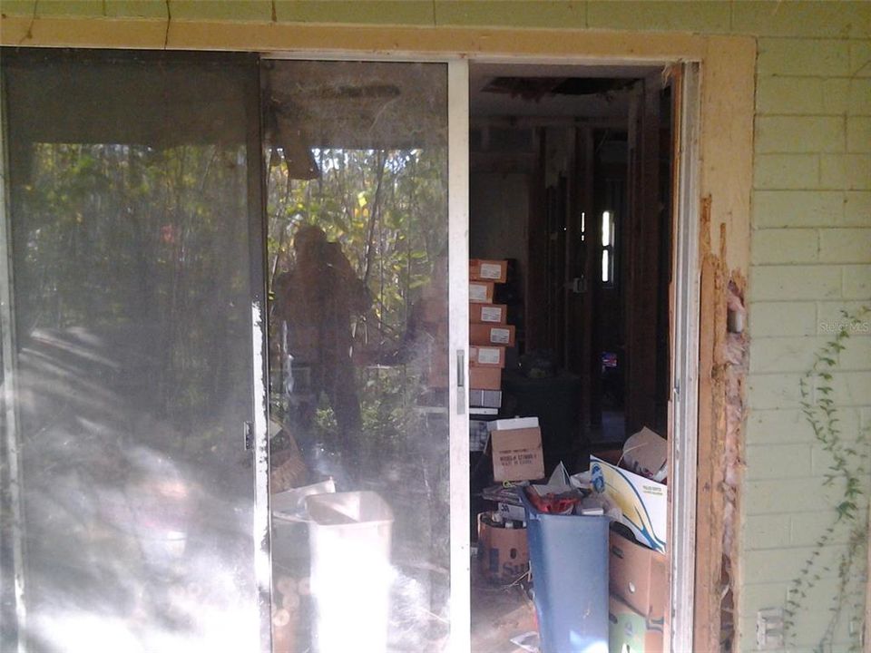 En Venta: $136,000 (3 camas, 1 baños, 1215 Pies cuadrados)