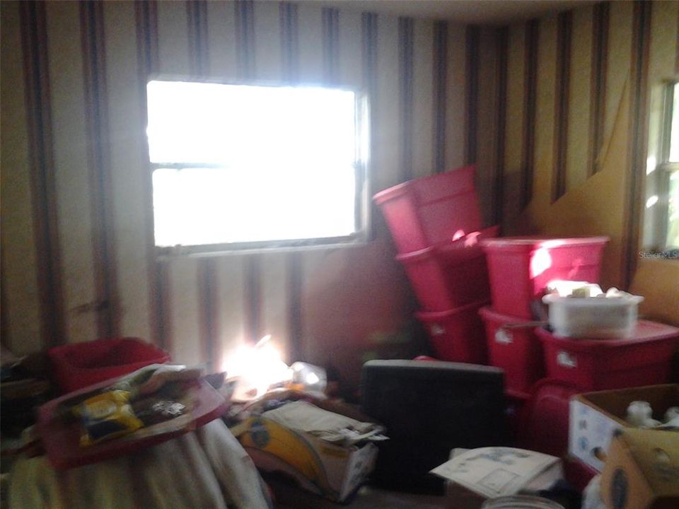 En Venta: $136,000 (3 camas, 1 baños, 1215 Pies cuadrados)