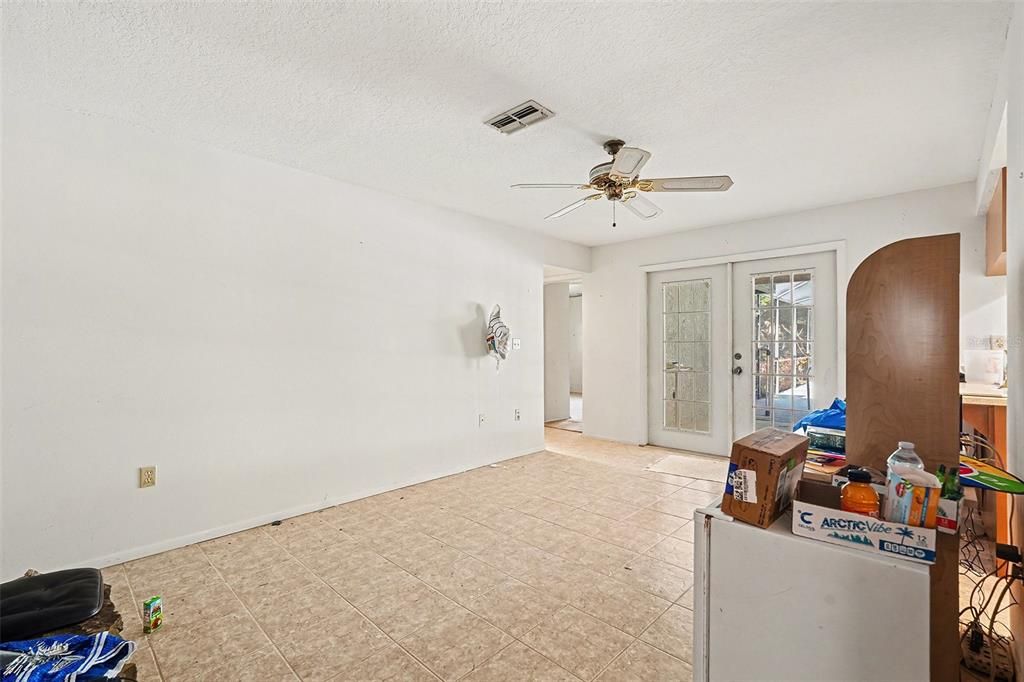 Active With Contract: $300,000 (3 beds, 2 baths, 1454 Square Feet)