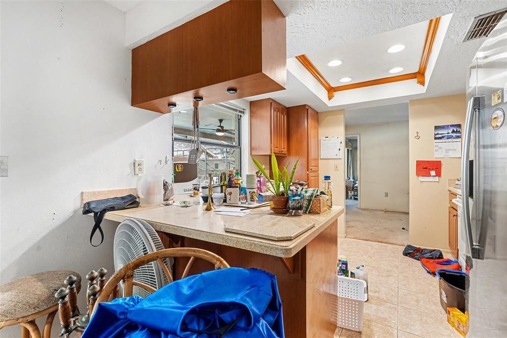 Active With Contract: $300,000 (3 beds, 2 baths, 1454 Square Feet)