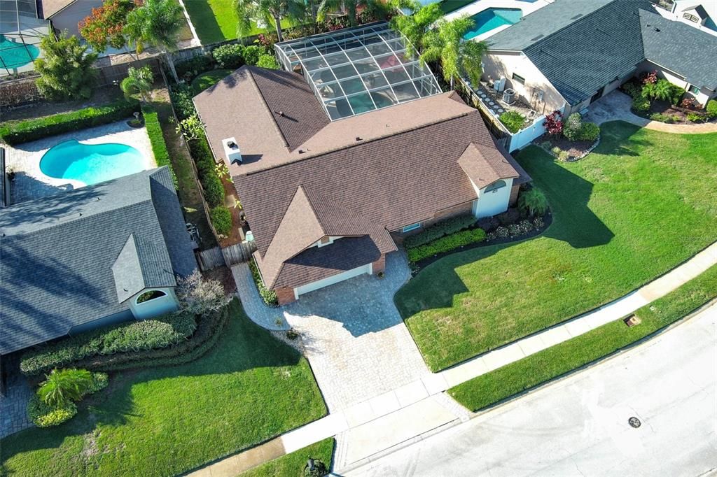 En Venta: $580,000 (4 camas, 2 baños, 1931 Pies cuadrados)