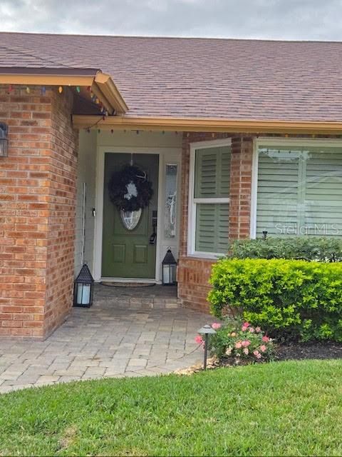 En Venta: $580,000 (4 camas, 2 baños, 1931 Pies cuadrados)