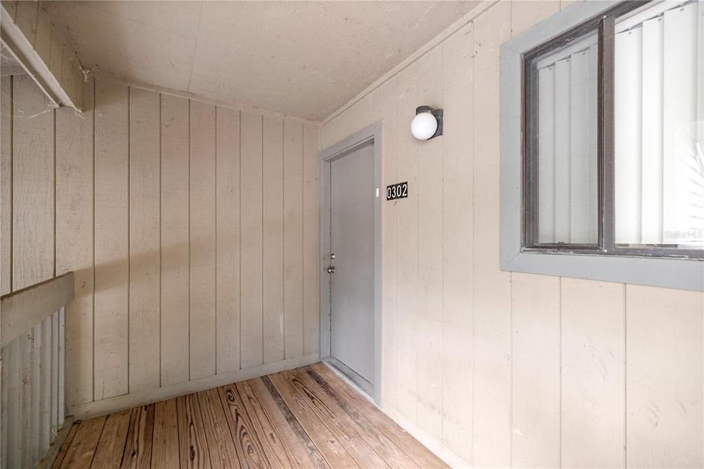 На продажу: $135,000 (2 спален, 2 ванн, 874 Квадратных фут)