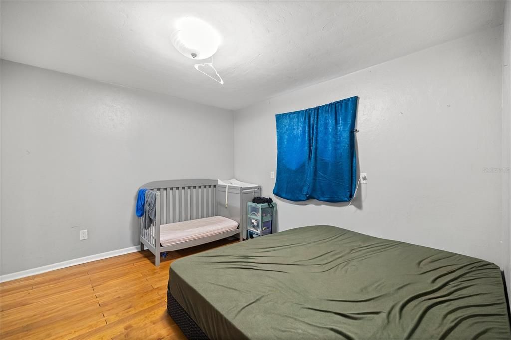 На продажу: $135,000 (2 спален, 2 ванн, 874 Квадратных фут)